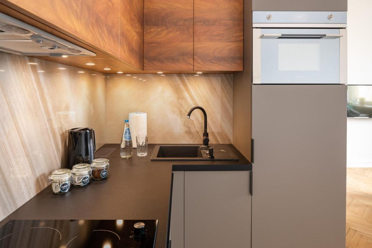 Rent Like Home - Wilcza 58 Варшава Экстерьер фото